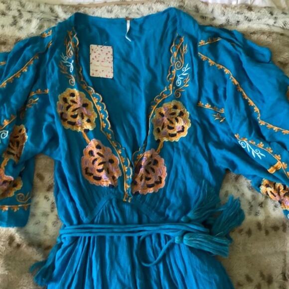 Free People Cora Embroidered Mini Dress in Turquoise NWT Size Medium - Picture 5 of 5